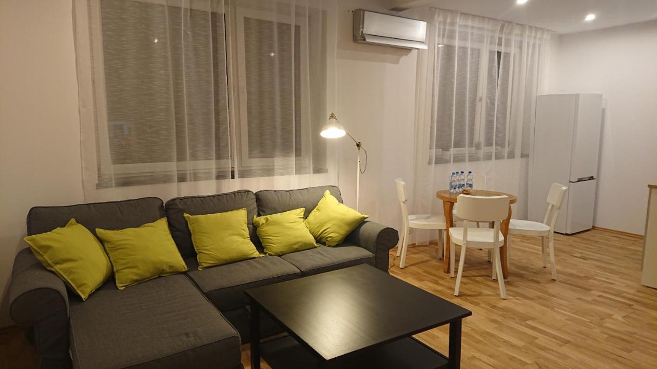 Dąbrowa Górnicza Apartamenty Nad Stonehenge מראה חיצוני תמונה