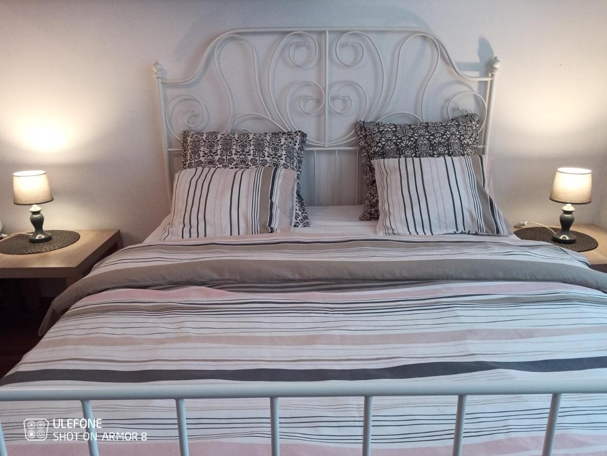 Dąbrowa Górnicza Apartamenty Nad Stonehenge מראה חיצוני תמונה