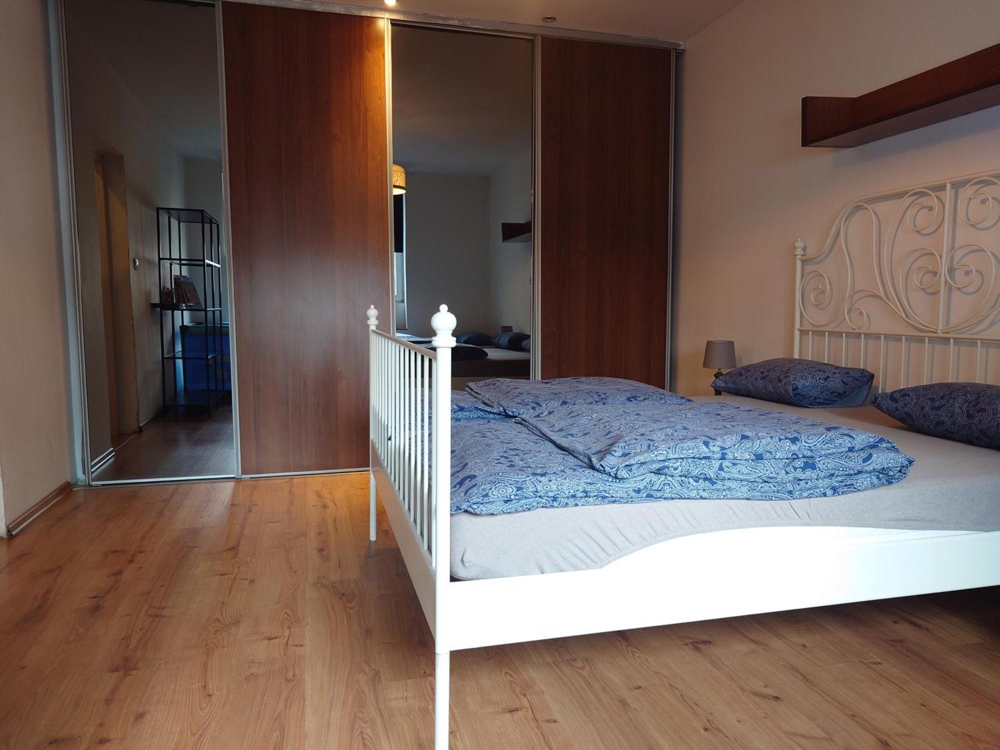 Dąbrowa Górnicza Apartamenty Nad Stonehenge מראה חיצוני תמונה